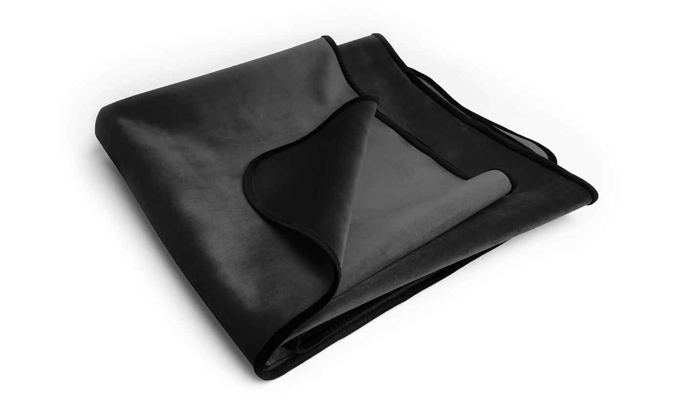 Liberator Fascinator Throw Regular Size Black