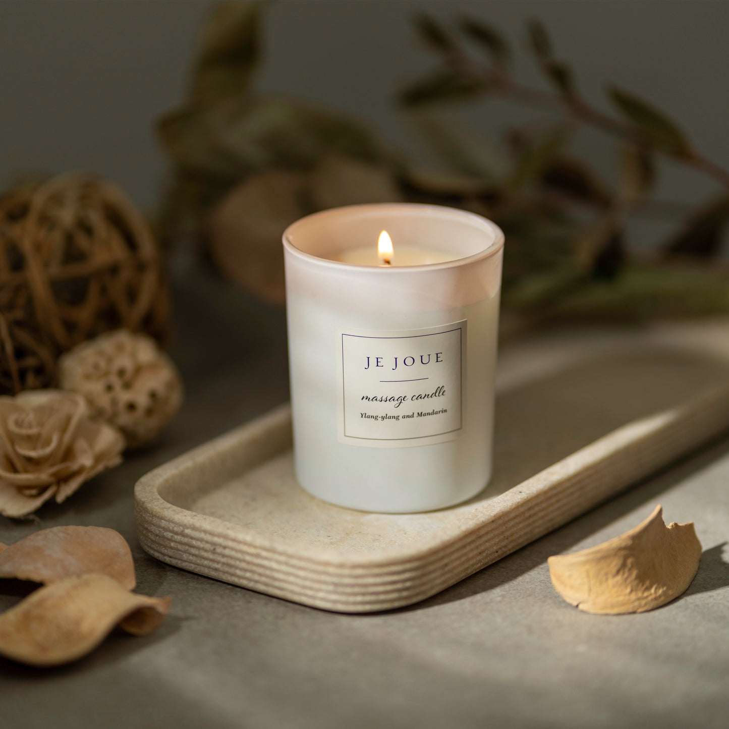 Je Joue Luxury Massage Candle- Ylang Ylang & Mandarin
