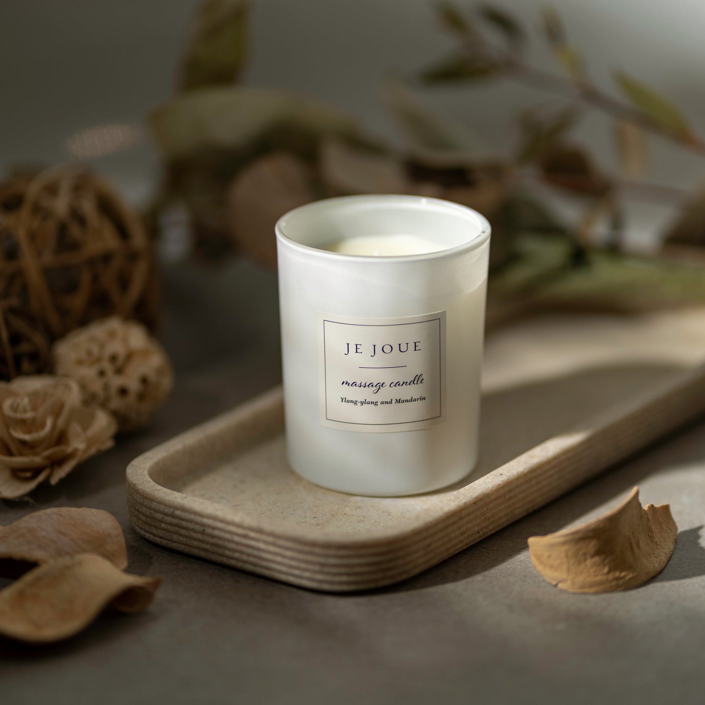 Je Joue Luxury Massage Candle- Ylang Ylang & Mandarin