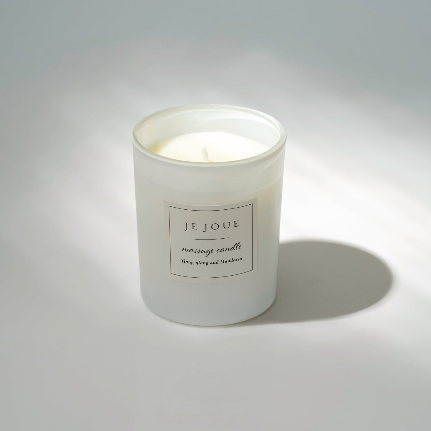 Je Joue Luxury Massage Candle- Ylang Ylang & Mandarin