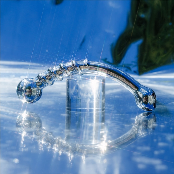 Le Wand Bow Stainless Steel Dildo