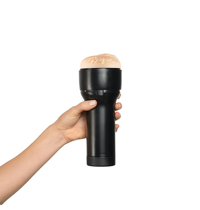 Kiiroo Feel Reagan Foxx Stroker