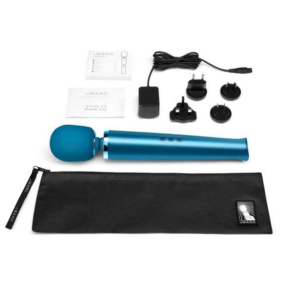 Le Wand Rechargeable Vibrating Massager - Pacific Blue