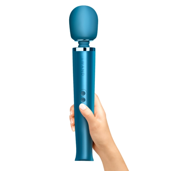 Le Wand Rechargeable Vibrating Massager - Pacific Blue