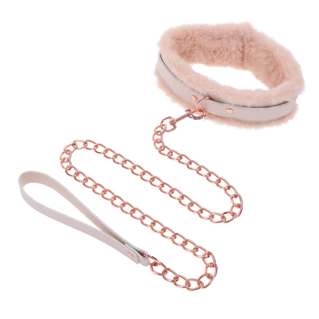 Sportsheets Sex & Mischief Peaches ‘n  CreaMe Fur Collar & Leash